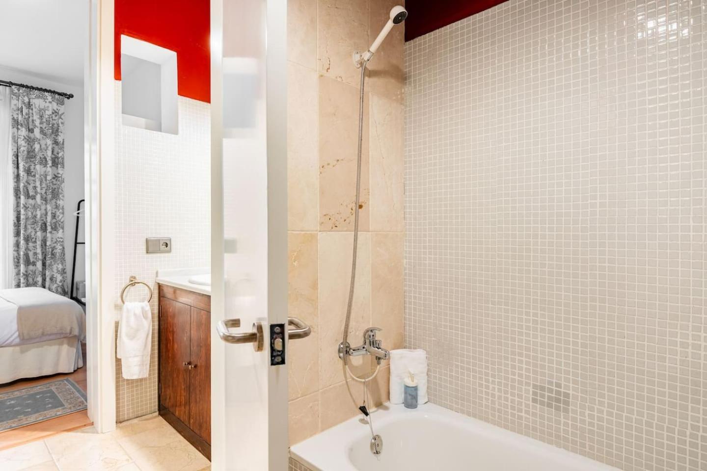 Komodo Sierpes: Bright & Classy Central Apartment Sevilla Exteriör bild