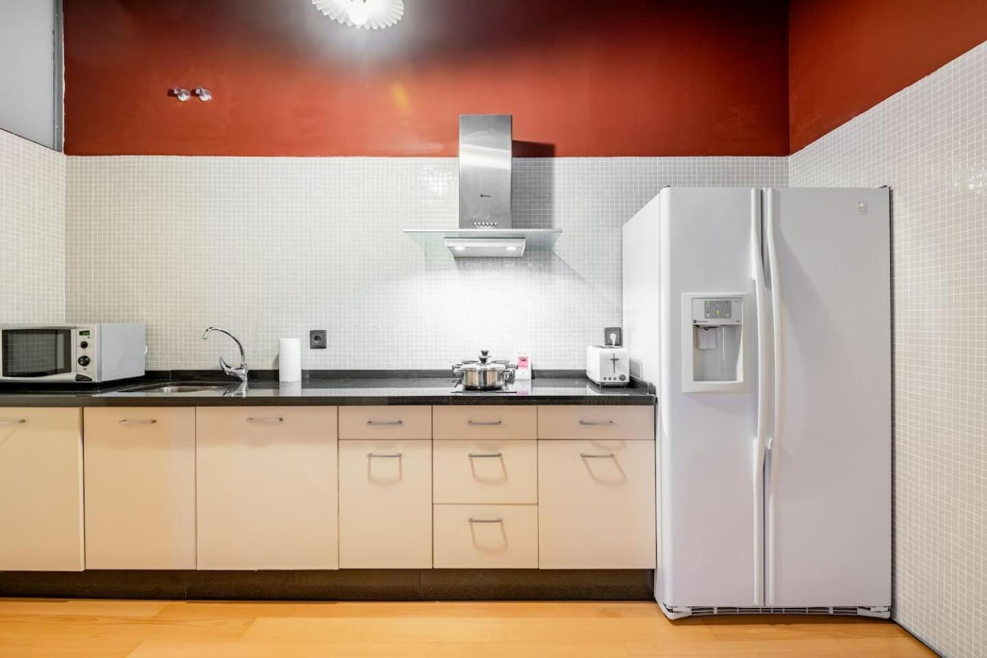 Komodo Sierpes: Bright & Classy Central Apartment Sevilla Exteriör bild