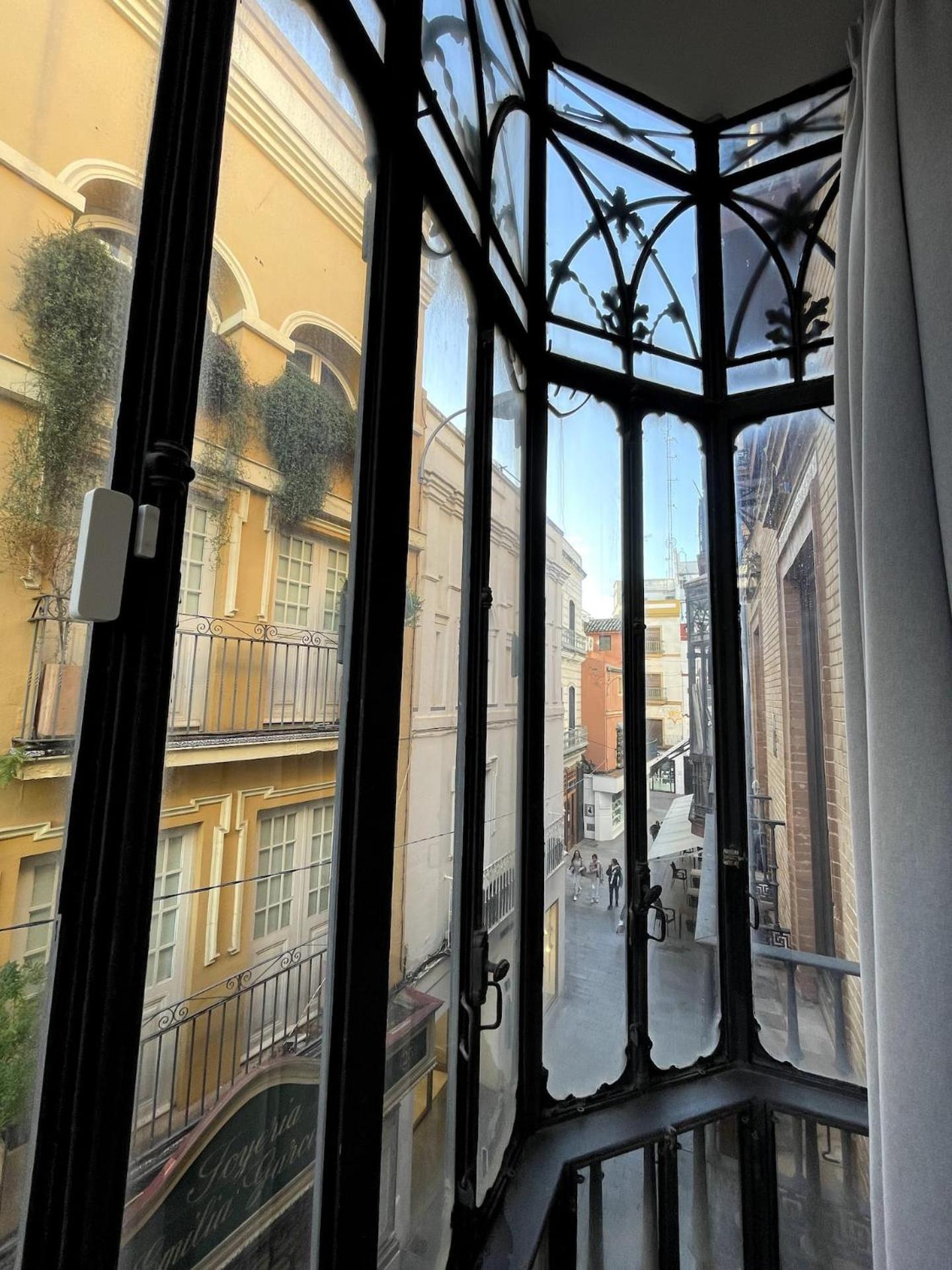 Komodo Sierpes: Bright & Classy Central Apartment Sevilla Exteriör bild